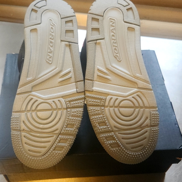 Kids nike air jordan brand new 13c with box - Picture 5 of 6